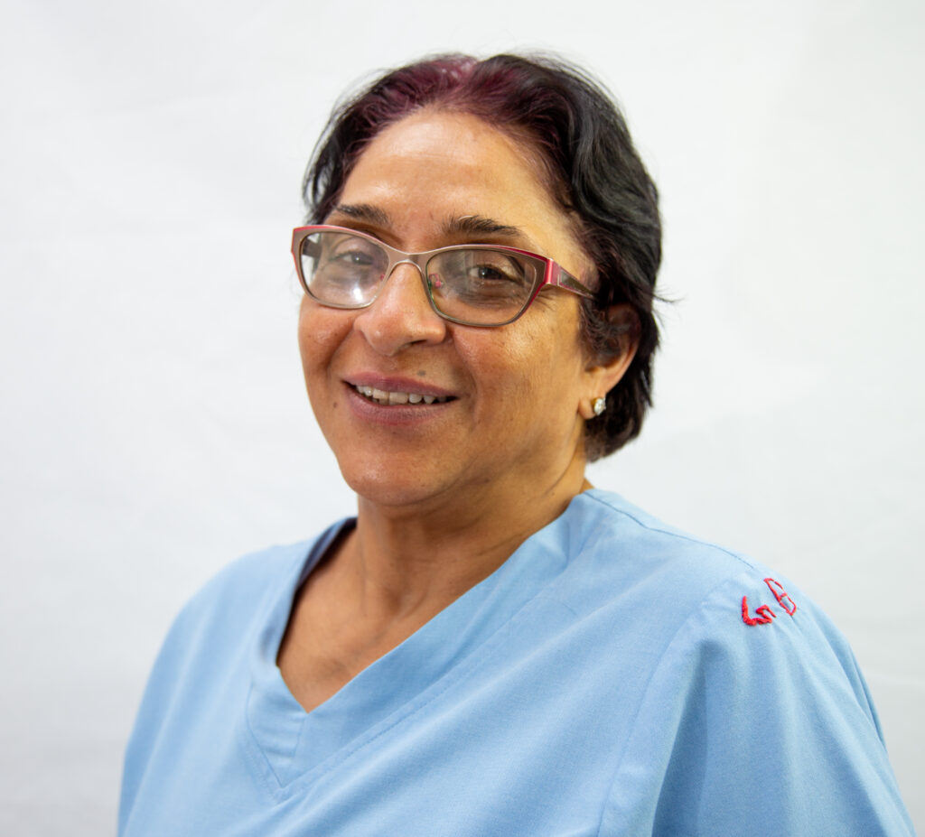 Dr. BATRA Gini - C-Care Mauritius, The most caring medical experts